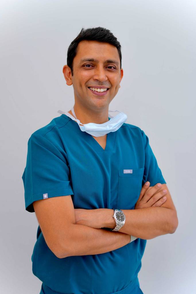 Dr. Praanesh Kapur